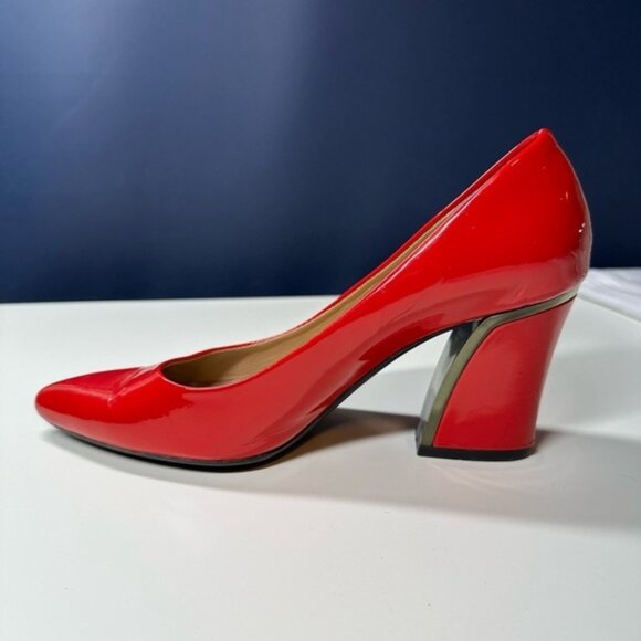VANELi Red Patent Leather Pointed Toe Block Heels Size 6 - Picture 4 of 10